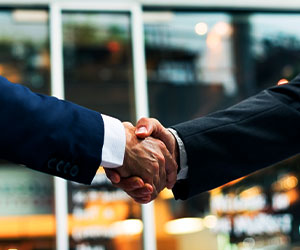 Redução de custo e satisfação de clientes na plataforma Mainframe